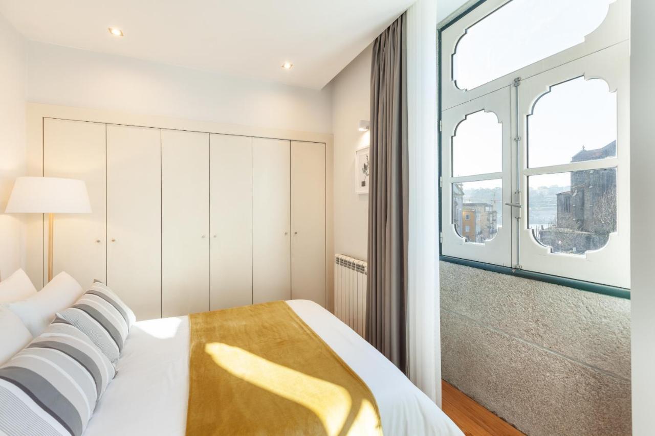 D&S - Ribeira Premium Apartments Porto Exterior photo