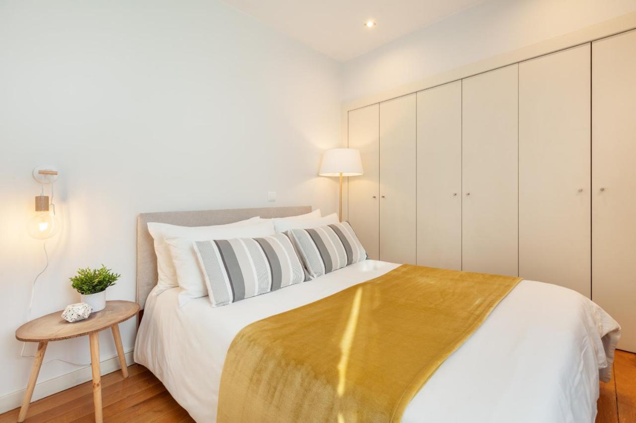 D&S - Ribeira Premium Apartments Porto Exterior photo