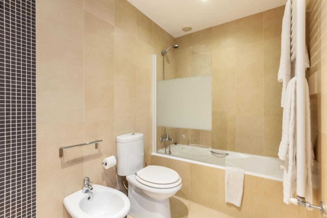 D&S - Ribeira Premium Apartments Porto Exterior photo